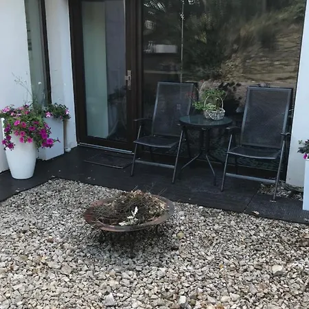 Ivi Apartment Svaty Jur Exterior photo